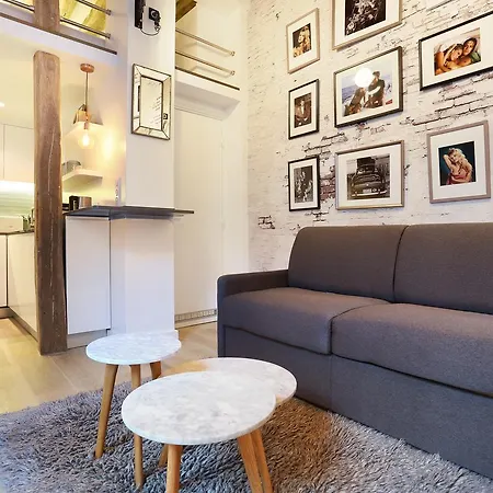 Apartment Charmant Le Marais